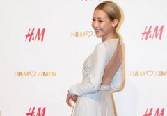 谢欣颖顶新娘身材站台H&M　简嫚书靠小